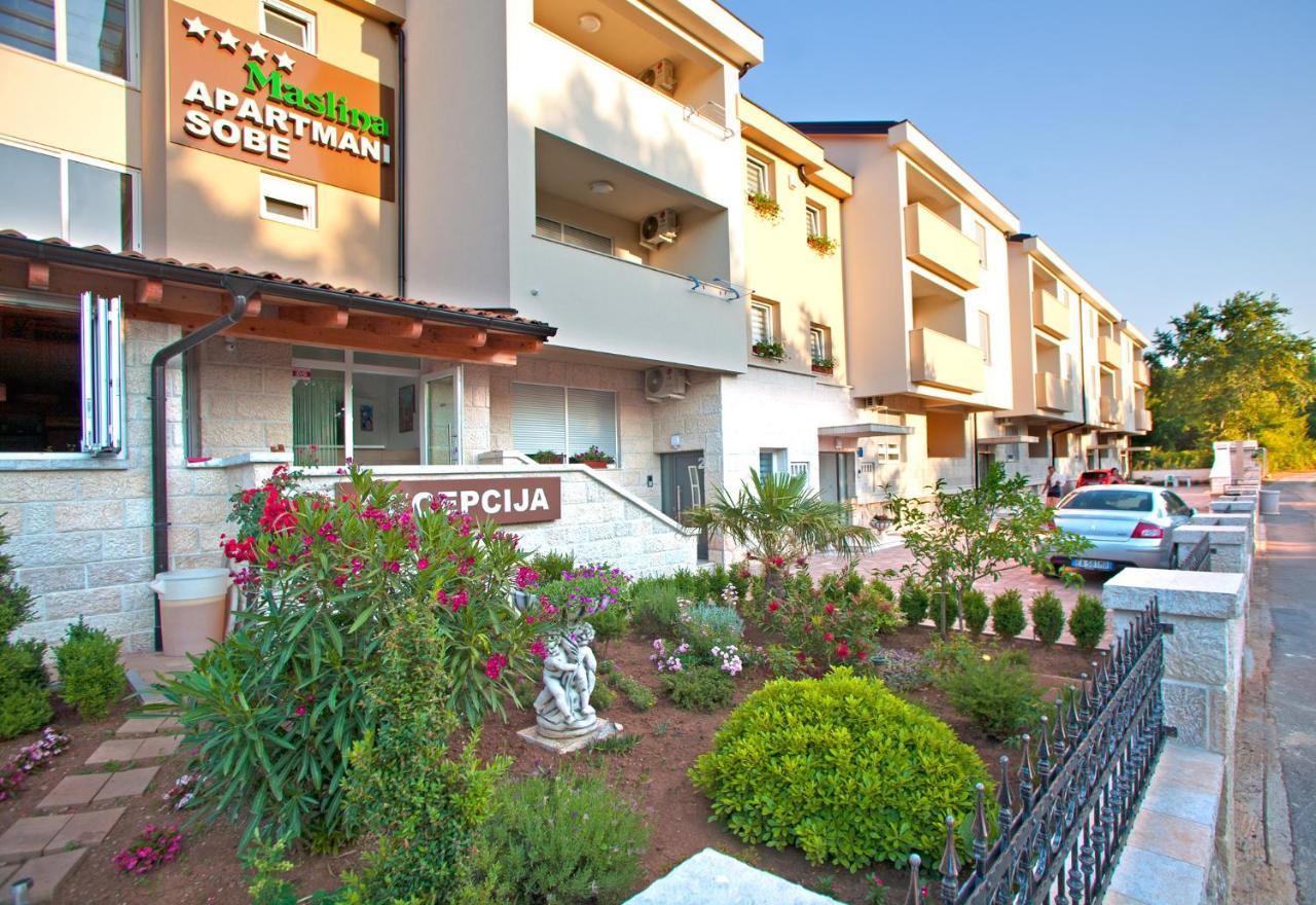 Apartments Maslina II Njivice Kültér fotó