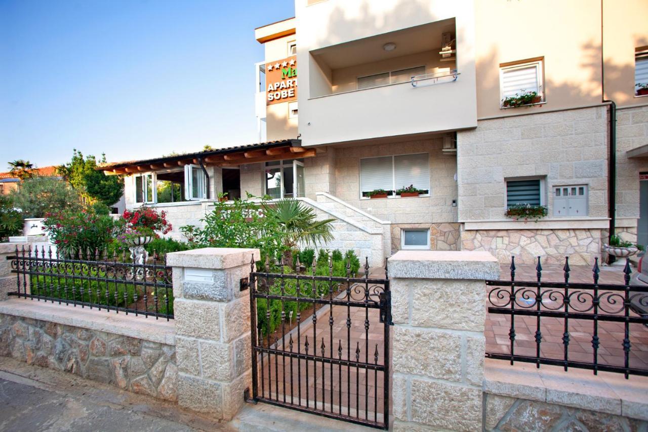 Apartments Maslina II Njivice Kültér fotó
