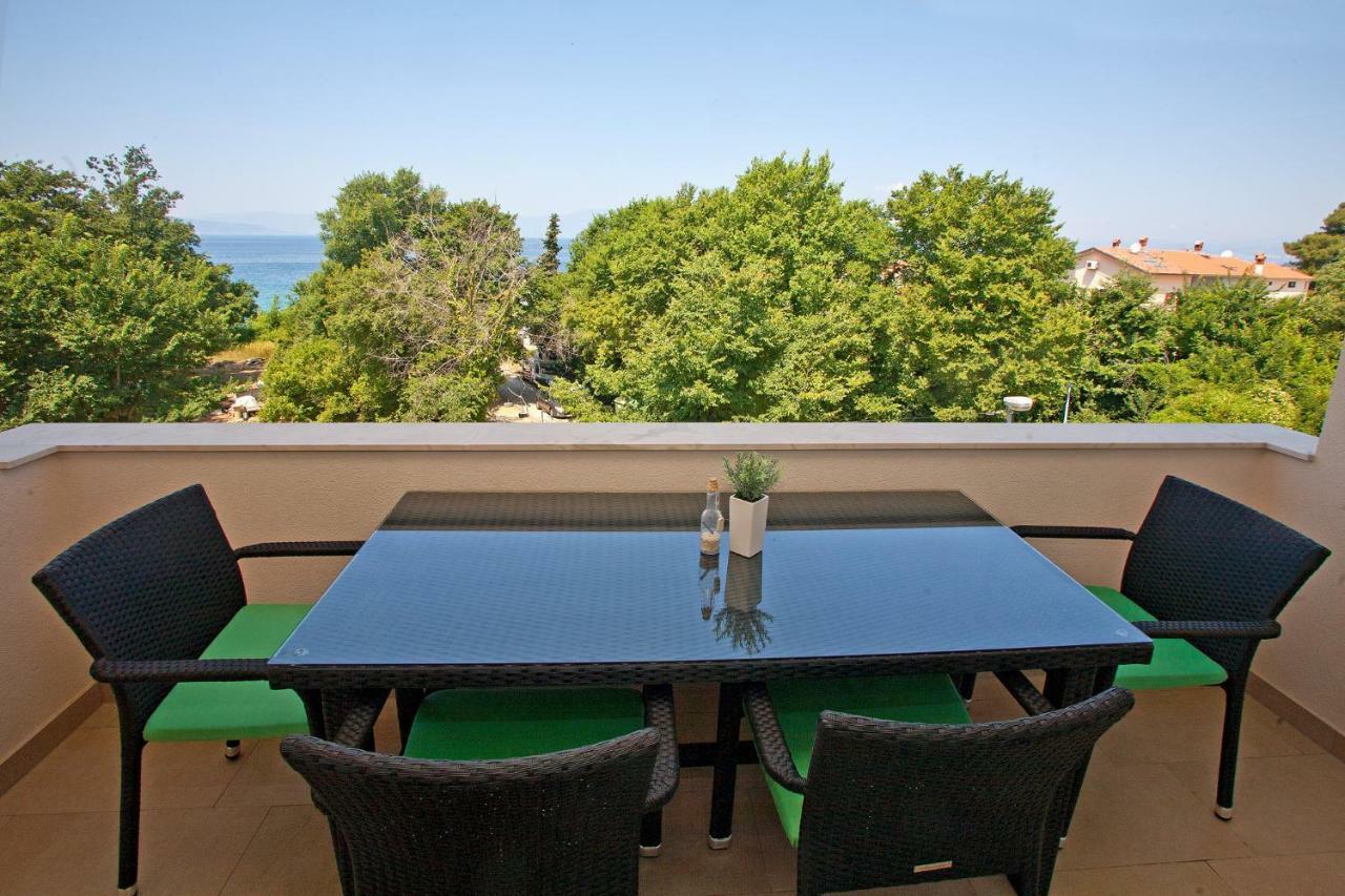 Apartments Maslina II Njivice Kültér fotó