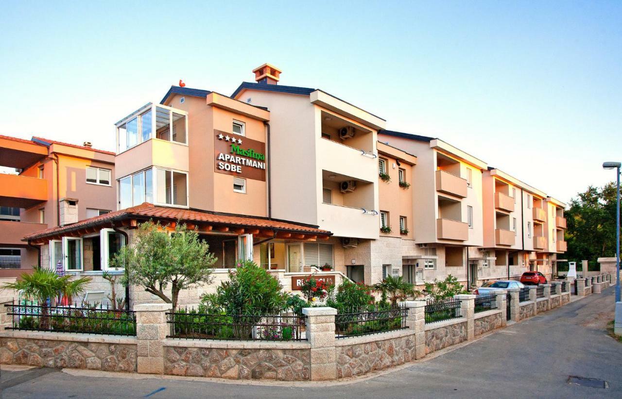 Apartments Maslina II Njivice Kültér fotó