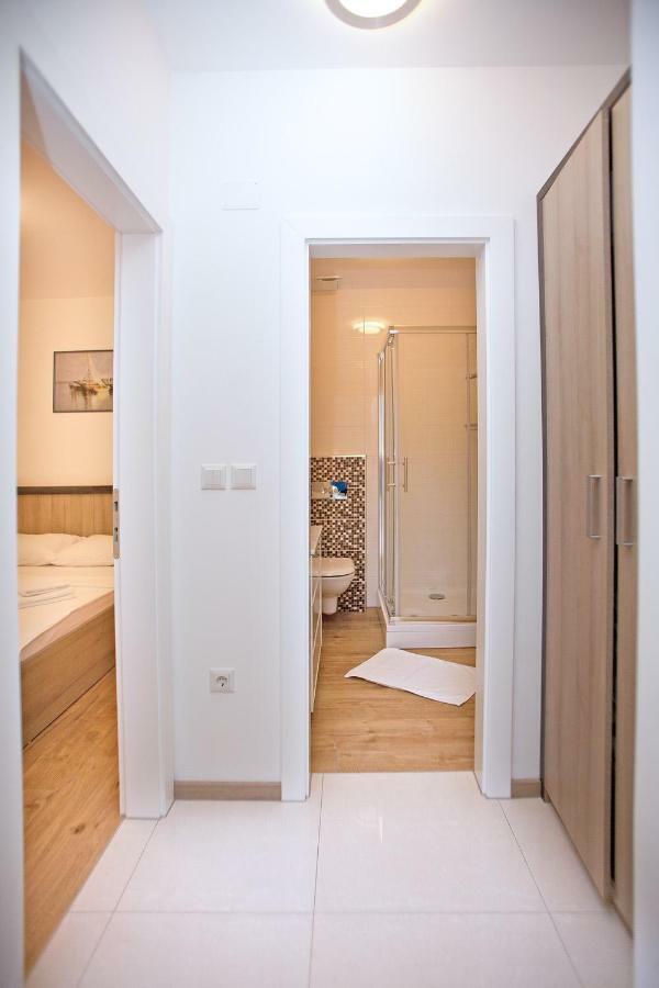 Apartments Maslina II Njivice Kültér fotó