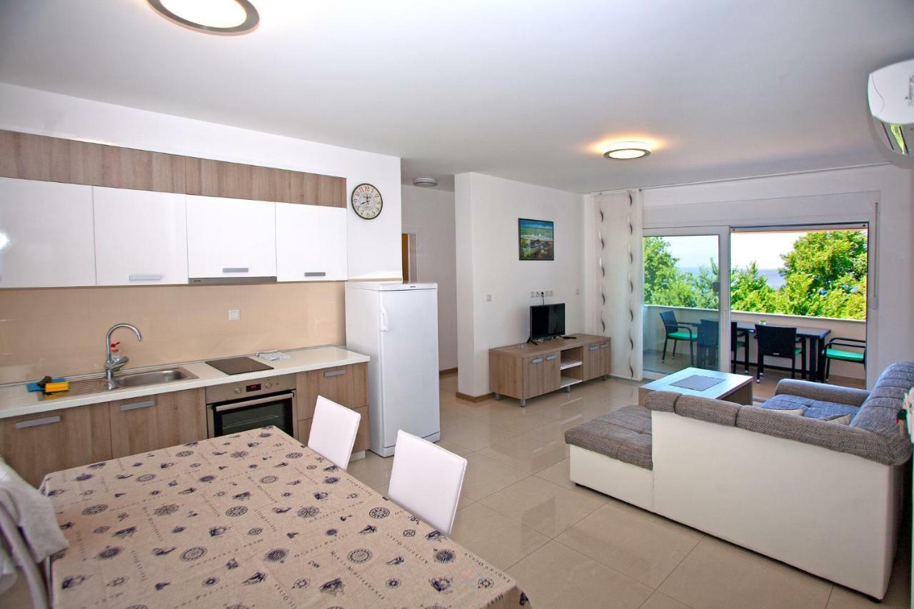 Apartments Maslina II Njivice Kültér fotó