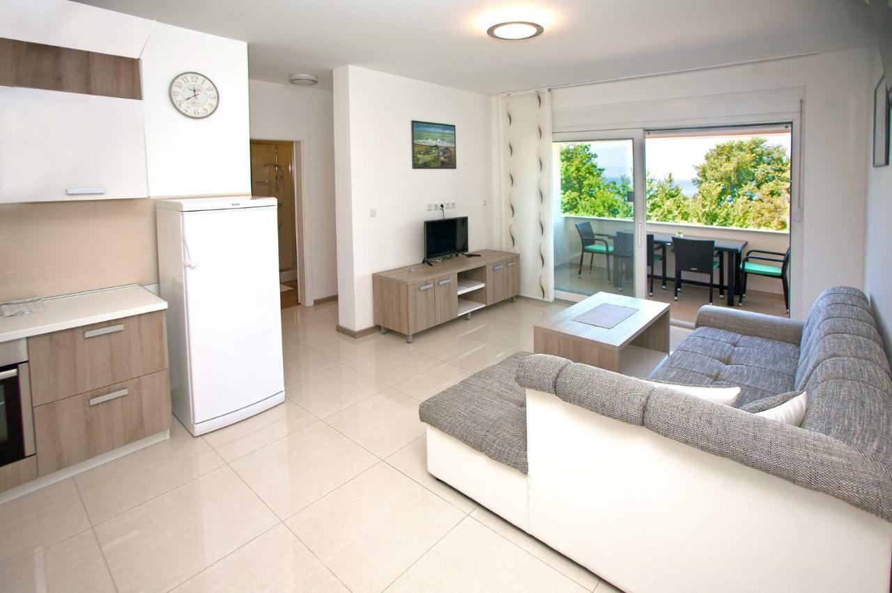 Apartments Maslina II Njivice Kültér fotó